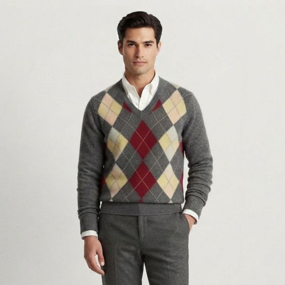 Hawico Scotland men's V-neck sweater size S 100% lambswool argyle gray red, NWOT